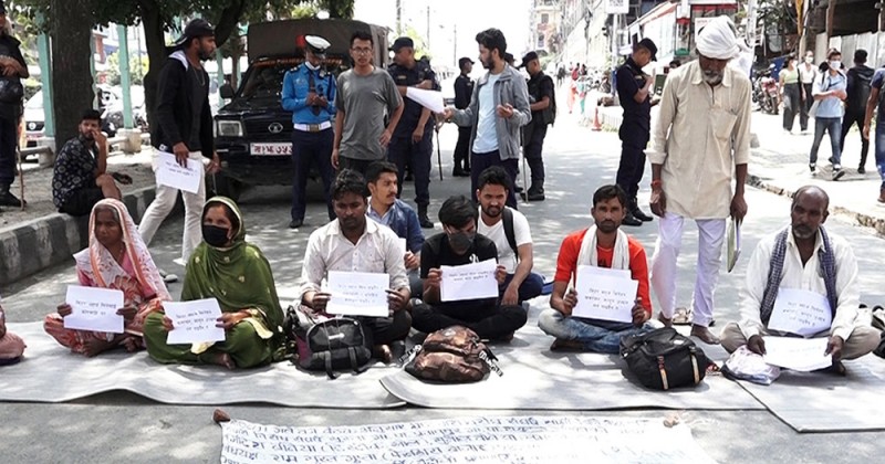 मिटर ब्याजी पीडितको आन्दोलन स्थगित 